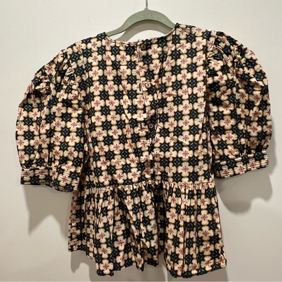Floral Patterned Women's Blouse - Picture 3 of 4